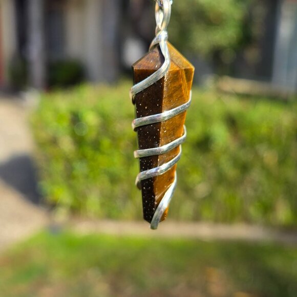 Tiger's Eye Crystal Point Wire Wrapped Pendant - Picture 4 of 5